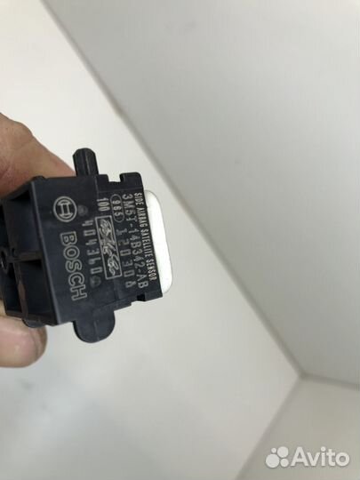 Датчик удара Ford Focus 2 / в наличии