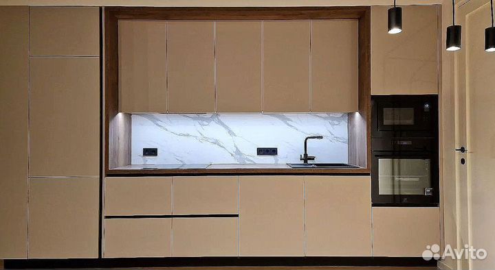 Кухонный гарнитур угловой