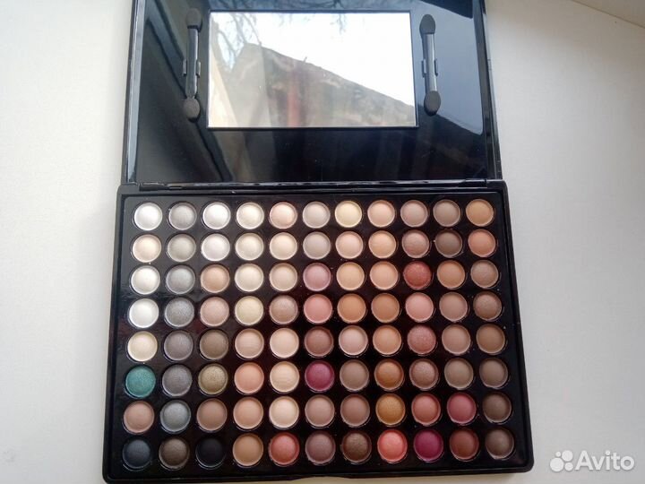 Палитра теней MAC Тени для век 88 Цветов Новая