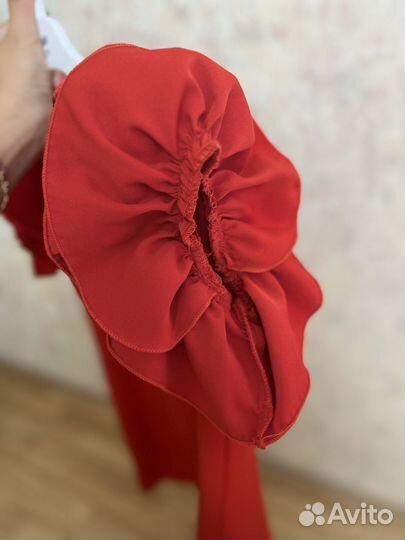 Платье для девочки нарядное