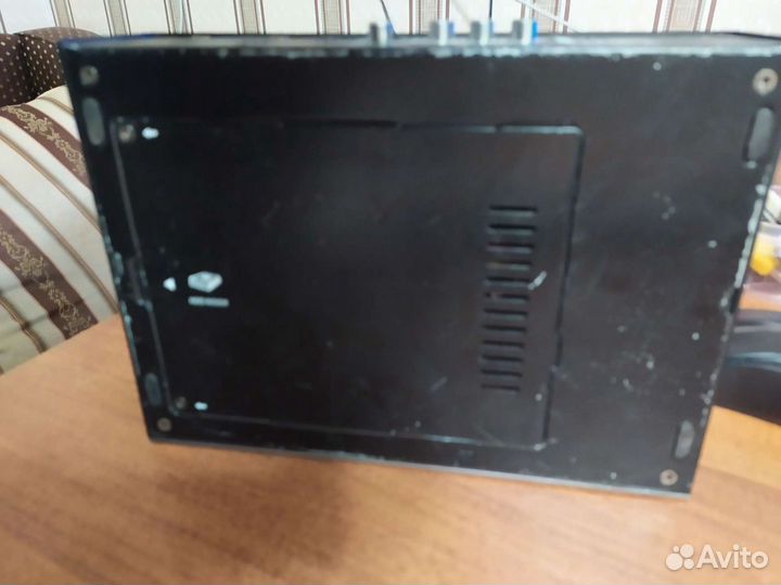 Медиаплеер iconbit. без пульта и блока питания