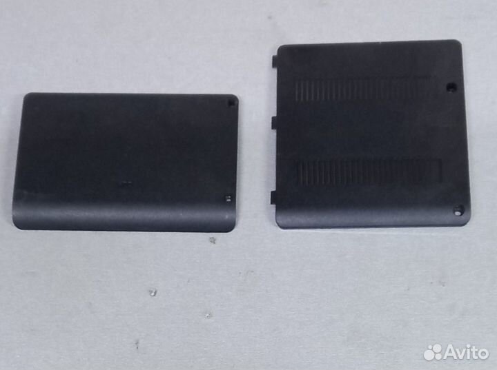 Корпусные элементы ноутбука Samsung