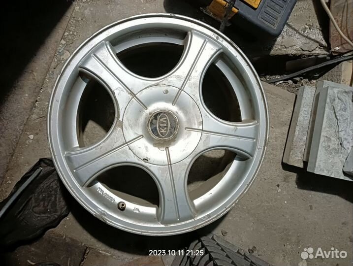 Литые диски r15