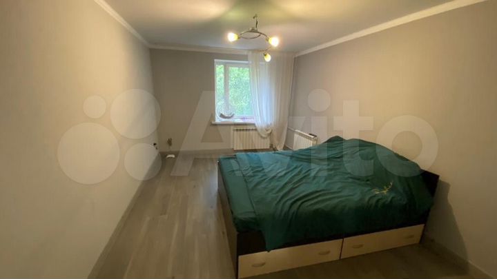 3-к. квартира, 120 м², 2/13 эт.