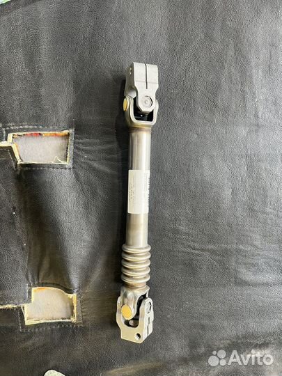 Рулевой вал нижний с карданом BMW 320I E90