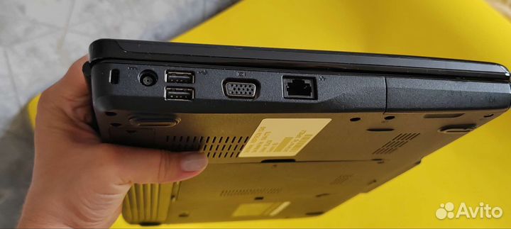 Ноутбук dell inspiron