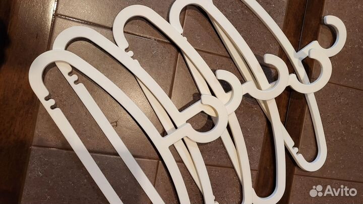 Вешалки- плечики для одежды