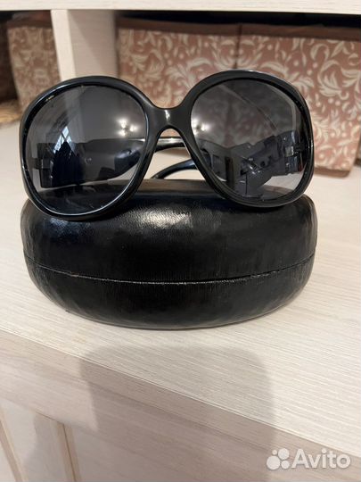 Солнцезащитные очки Laura Biagiotti