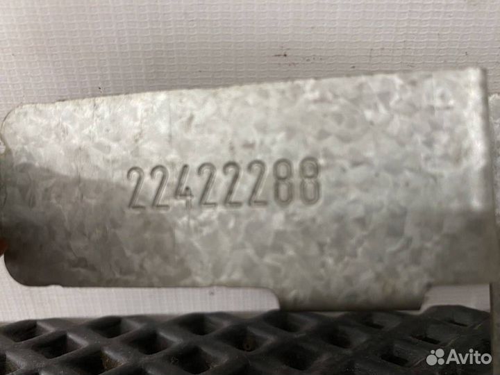 Кронштейн (крепление) Volvo FH4 22422288