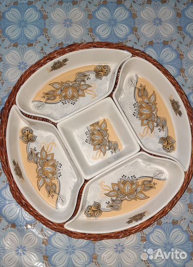 Менажница фарфор