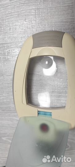 Лампа с увеличительным стеклом