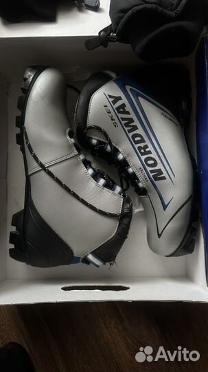 Ботинки для беговых лыж