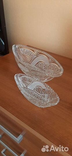 Хрустальный салатник-ладья СССР новая 2 шт