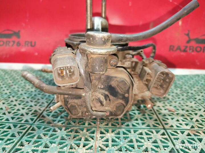 Моновпрыск Nissan Skyline (32) R32 1.8 CA-18