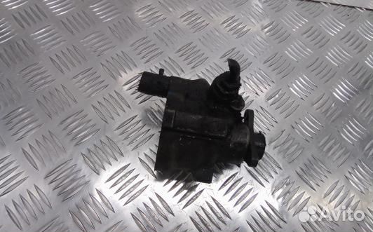 Насос гу дизельный renault master 2 (LEA18BT01)