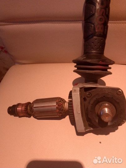 Болгарка125 bosch на запчасти