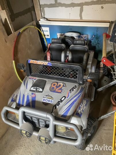 Электромобиль джип двухместный