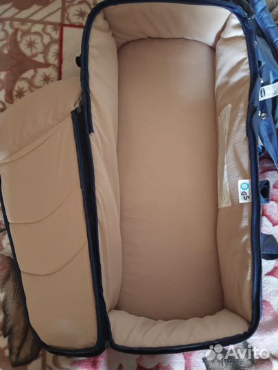 Переноска для детей в машину