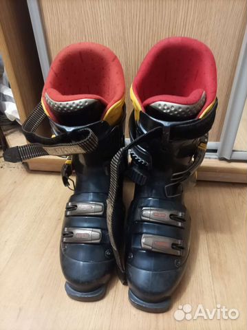 Горнолыжные ботинки