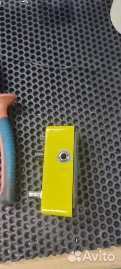 Гитарная педаль Rowin delay