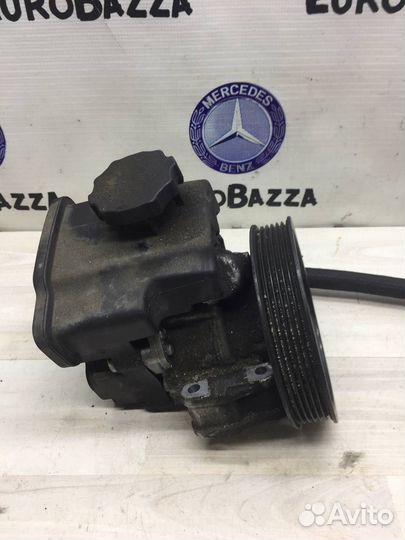 Насос гидроусилителя руля Mercedes Om646
