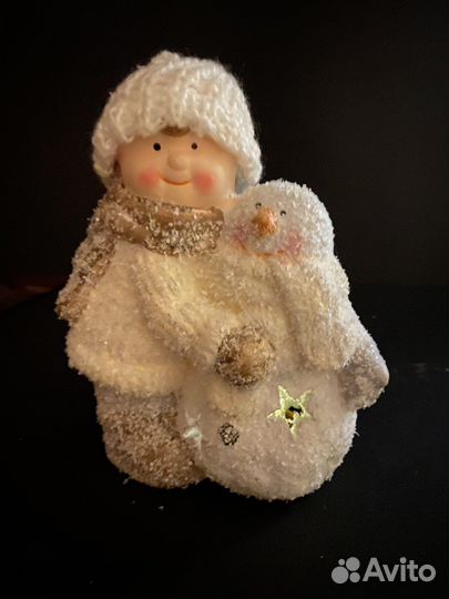 Новогодние статуэтки