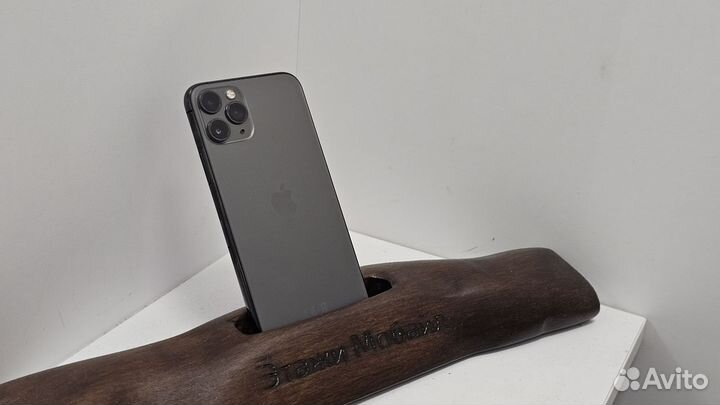 iPhone 11 Pro, 64 ГБ