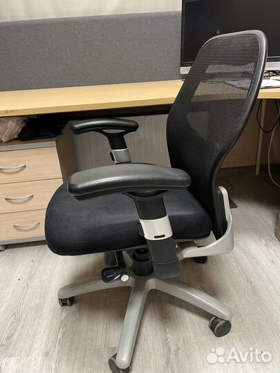 Компьютерный стул бу