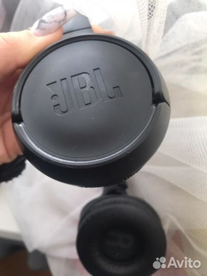 Наушники jbl 560bt