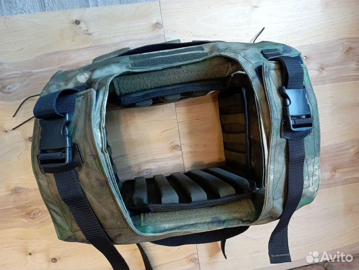 Бронежилет с пластинами в комплекте Мох