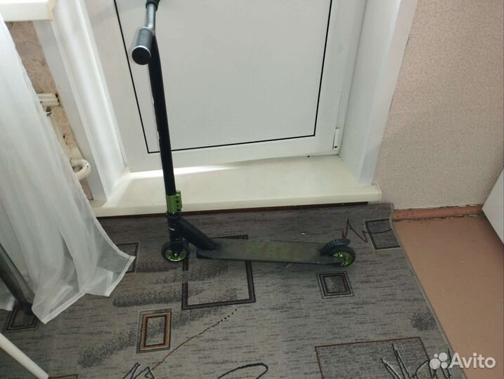 Трюковой самокат