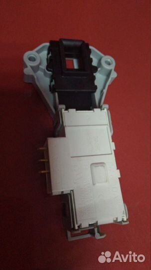 Замок люка,устройство блокировки.Новые