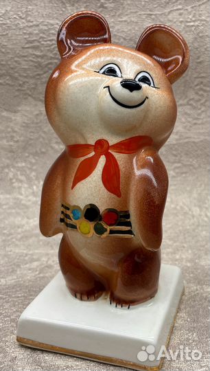 Олимпийский Мишка в галстуке. Олимпиада 1980