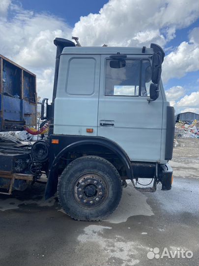 МАЗ 64229, 2002