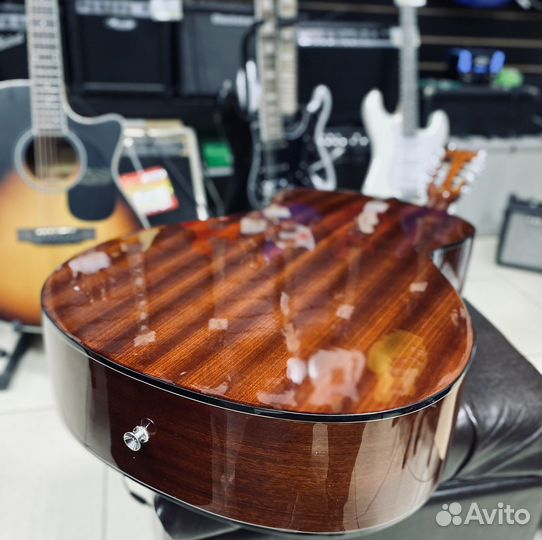 7 струнная гитара