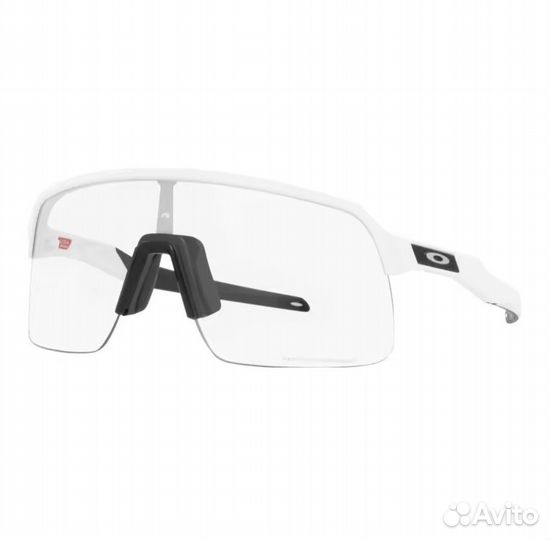 Солнцезащитные очки Oakley Sutro Lite Matte White
