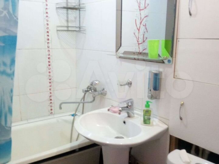 Комната 15 м² в 3-к., 2/5 эт.