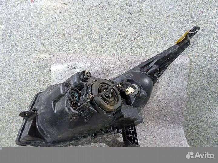 Фара правая Chevrolet Cruze