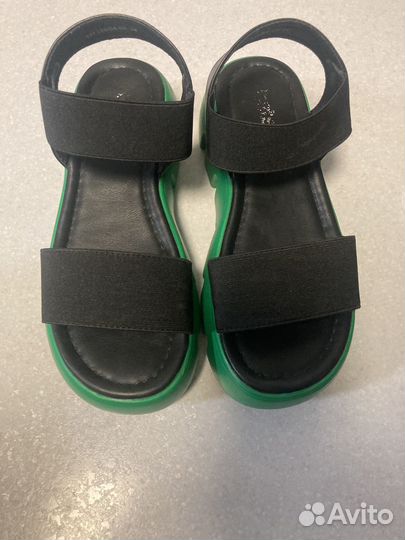 Босоножки для девочки