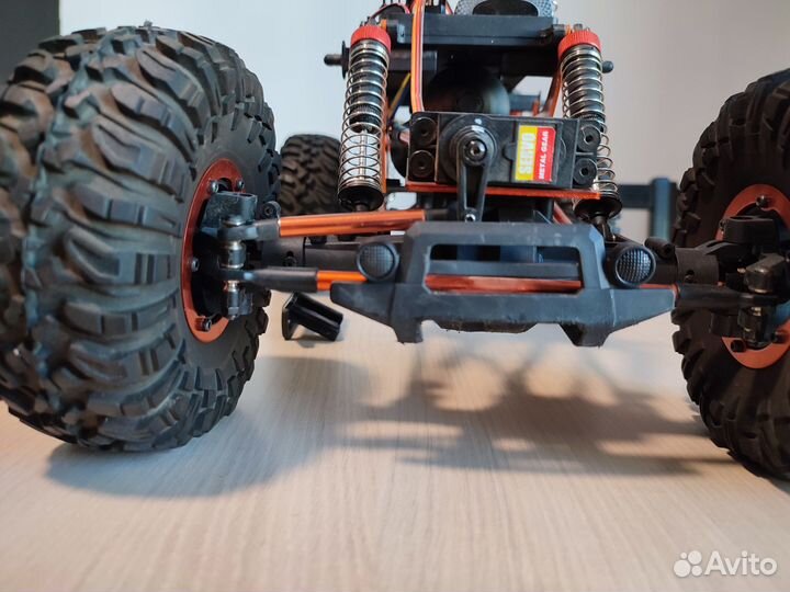 Машинка Remo Hobby Mountain Lion 4WD+4WS RH1072