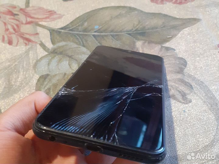 Телефон разбит экран