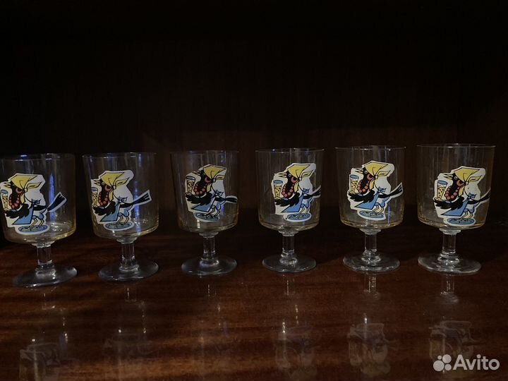 Бокалы, стаканы, кружки