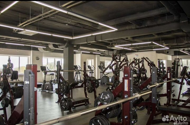 Абонемент в фитнес клуб с бассейном утренний