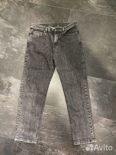 Джинсы diesel