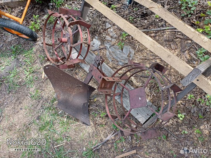 Плуг для мотоблока