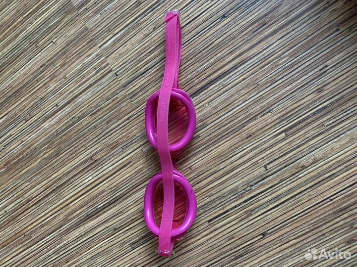 Очки для плавания