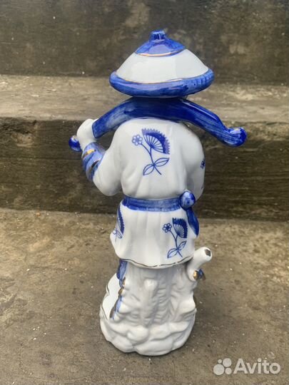 Статуэтка фарфор Китайский рыбак