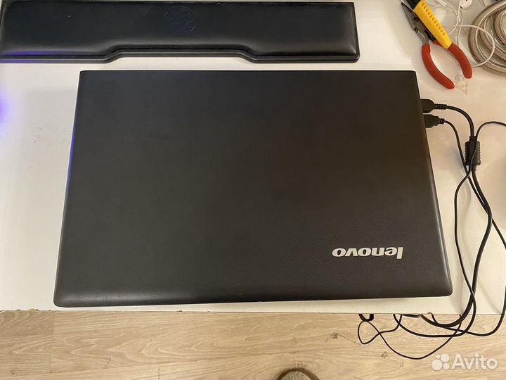 Lenovo g500 pentium 2020m, hd8570m, 4gb озу