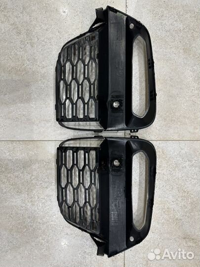 Боковые решетки бампера BMW X3 G01