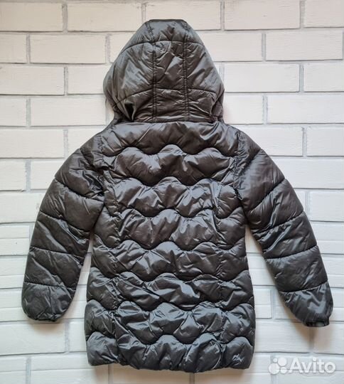 Тёплая куртка для девочки 140 размер